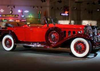 The GM Heritage Site is Full of Info for Car Nerds